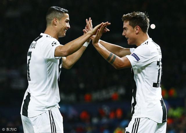 13, 法甲金靴争夺战三球员同进两球  